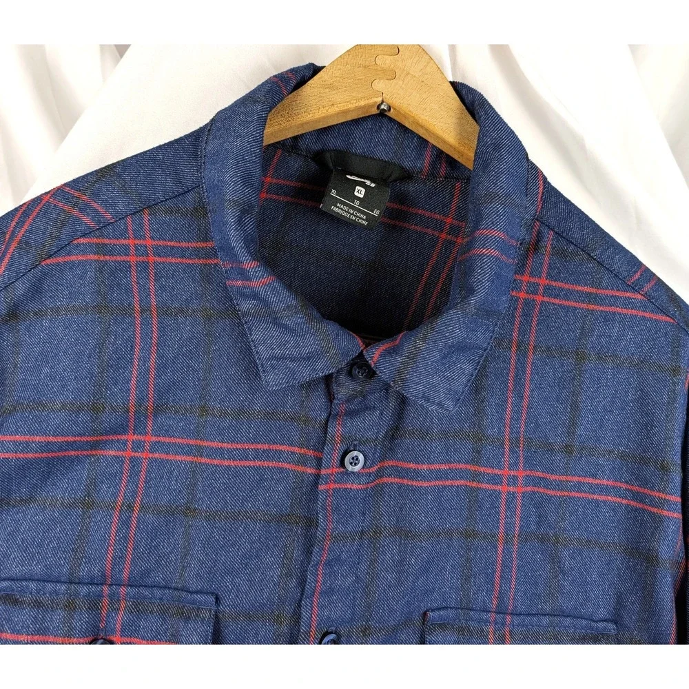 Vintage Nike SB XL Skateboard Button Shirt Long Sleeve Red Blue Plaid Flannel